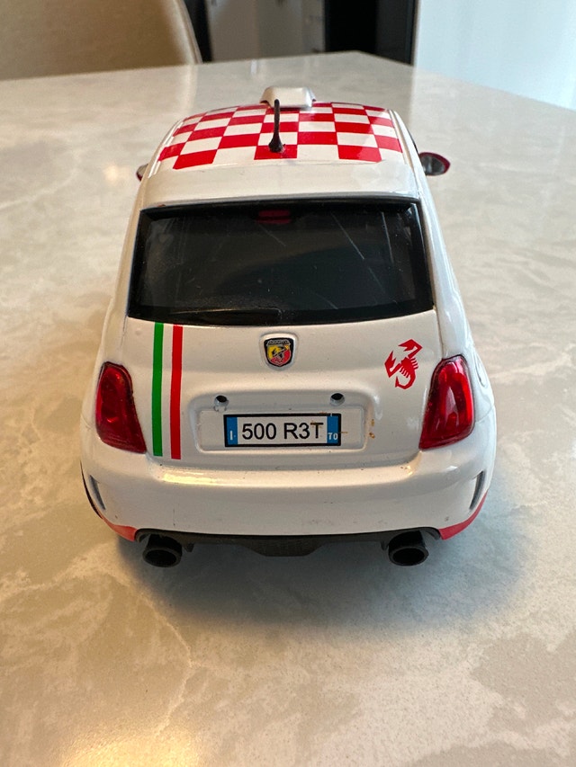 Fiat 500 Abarth R3T Rally Car 1/24 Diecast Model - photo 5