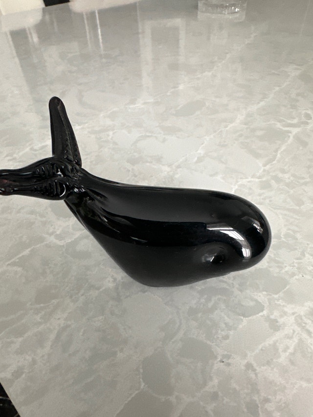 Murano Black Art Glass Whale Figurine/Paperweight - photo 2