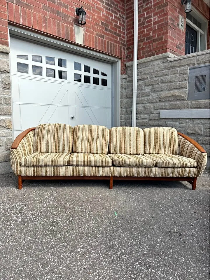 R.Huber barrel (tub) sofa