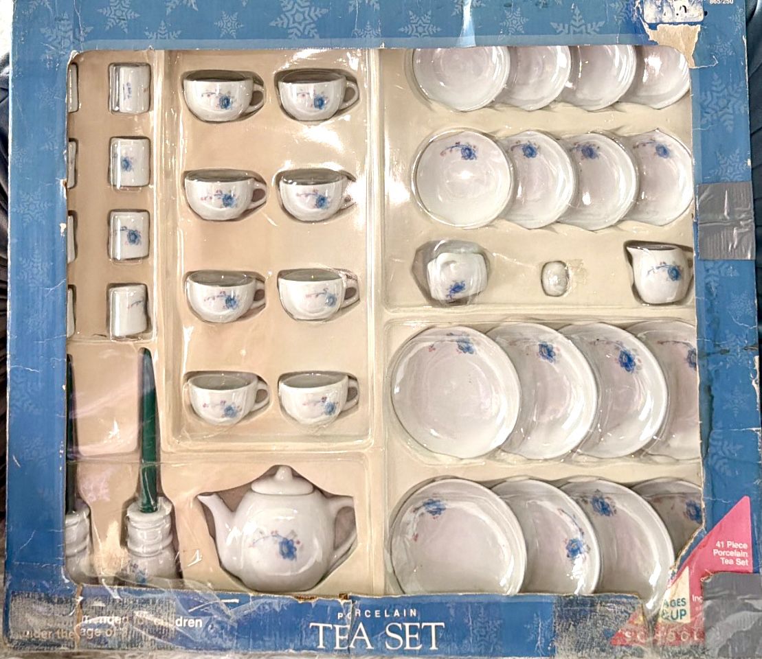 Porcelain Tea Set - 41 Pc Children's Floral - Vintage 1995