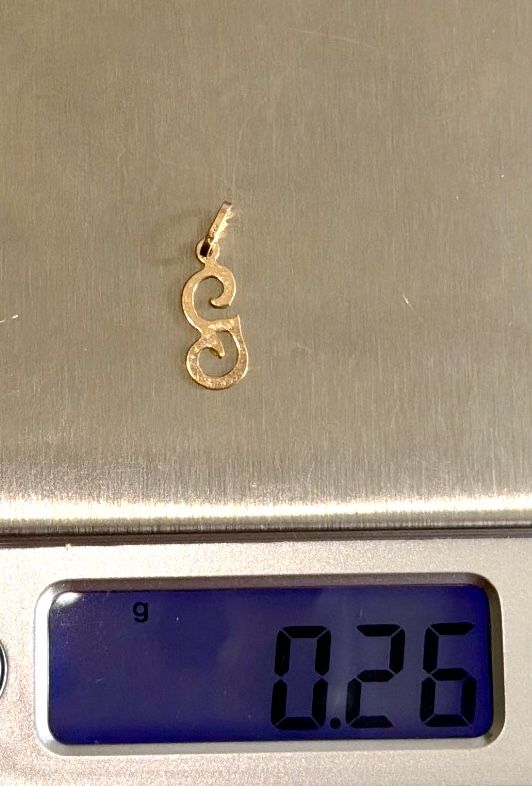 14K Yellow Gold Initial G Pendant (Lowercase Fancy Script) - photo 5