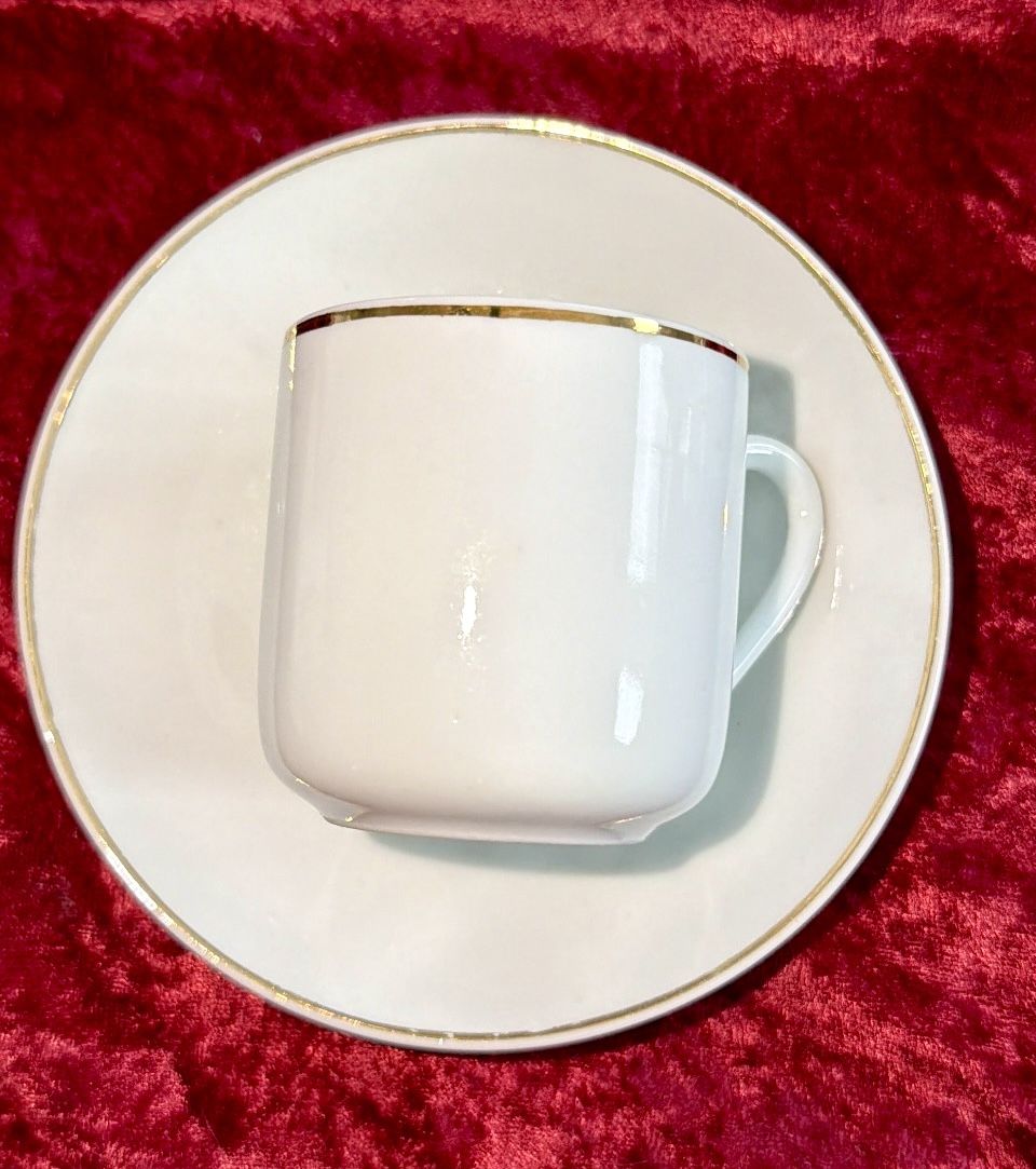 Vintage Chinese Porcelain Demitasse Cups & Saucers - 8 Pc Set - photo 2