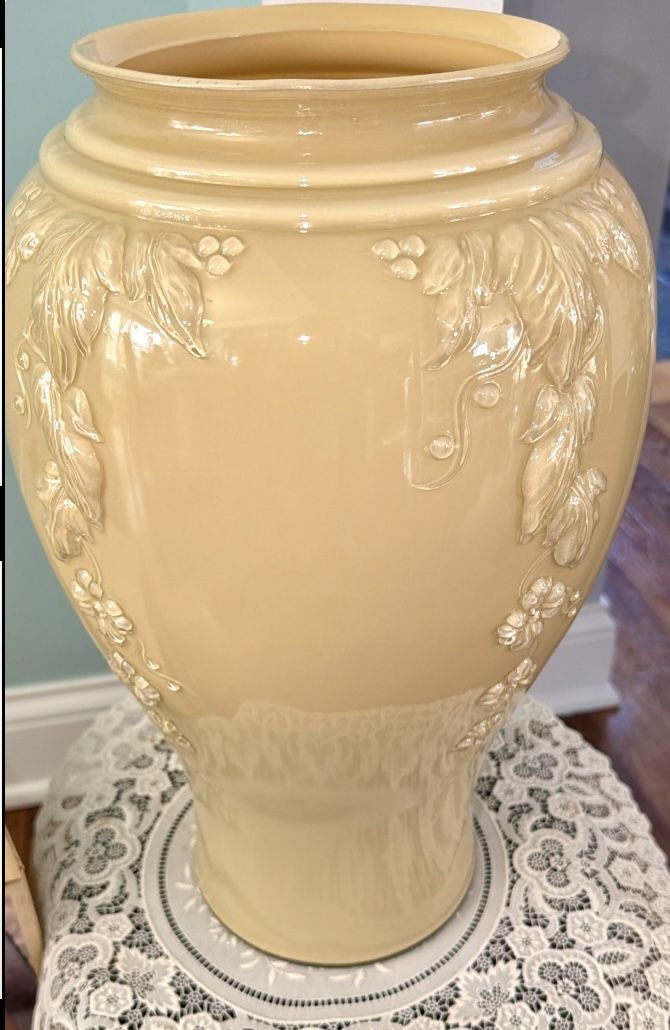 Anchor Hocking 16" Beige Cascade Vase - Vintage 1980s - New - photo 5
