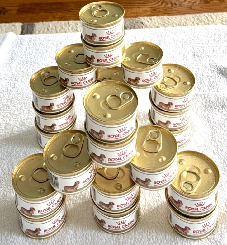 Royal Canin Dachshund Adult Dog Food Loaf 3oz Cans - 23 New! - photo 3