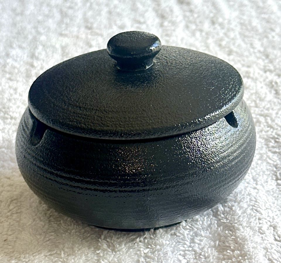 Black Ceramic Ashtray with Lid - Handmade - photo 5