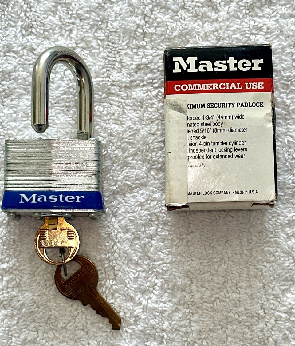 Master Lock Padlock #1 - New in Box - photo 2