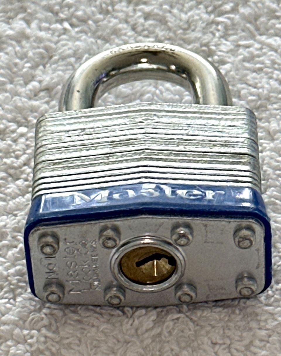 Master Lock Padlock #1 - New in Box - photo 3