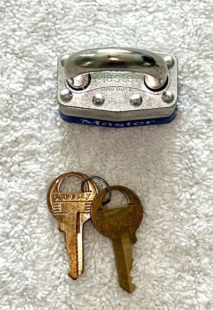 Master Lock Padlock #1 - New in Box - photo 4
