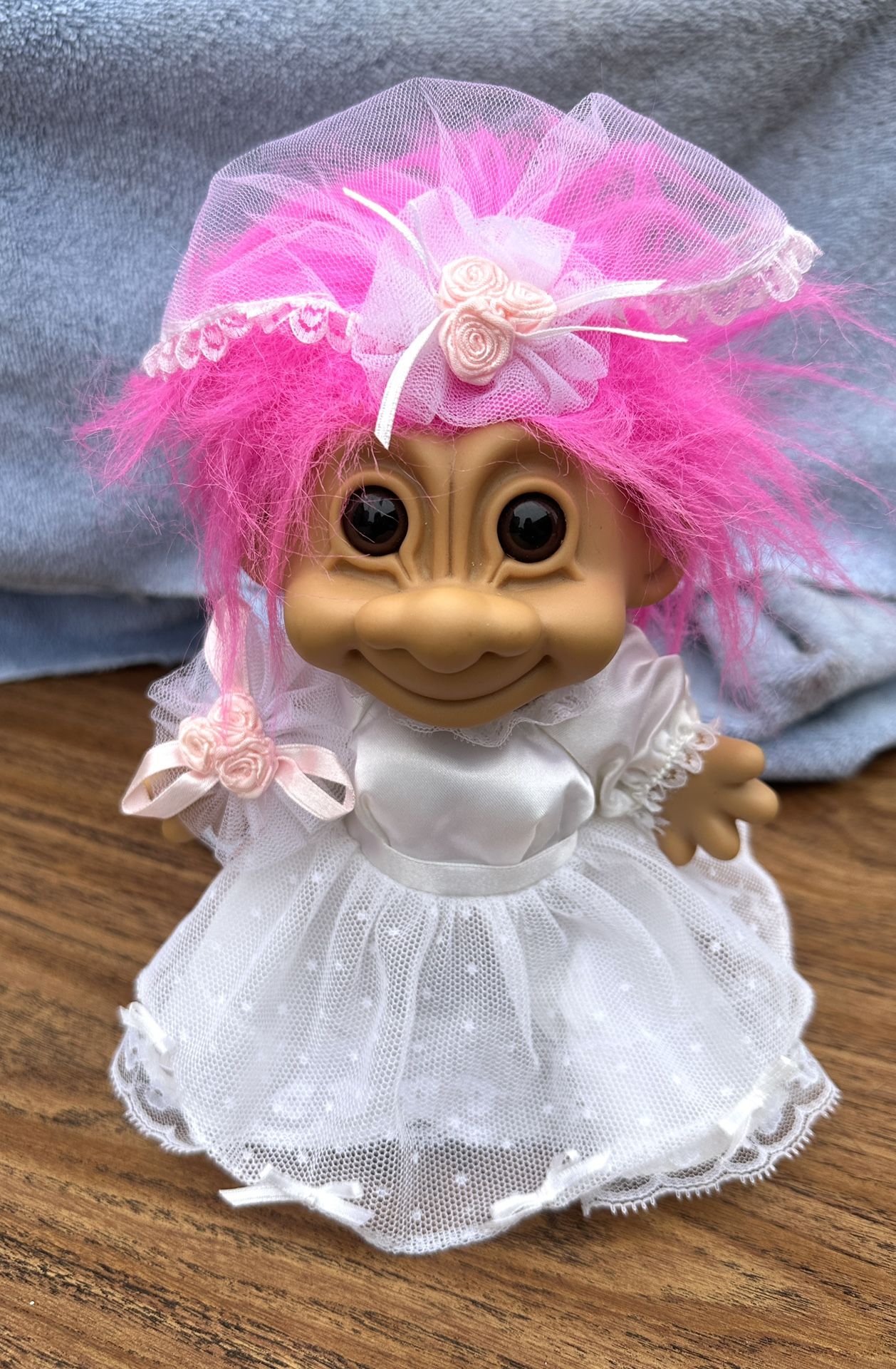 Russ Berrie Good Luck Troll Bride Doll Vintage New!