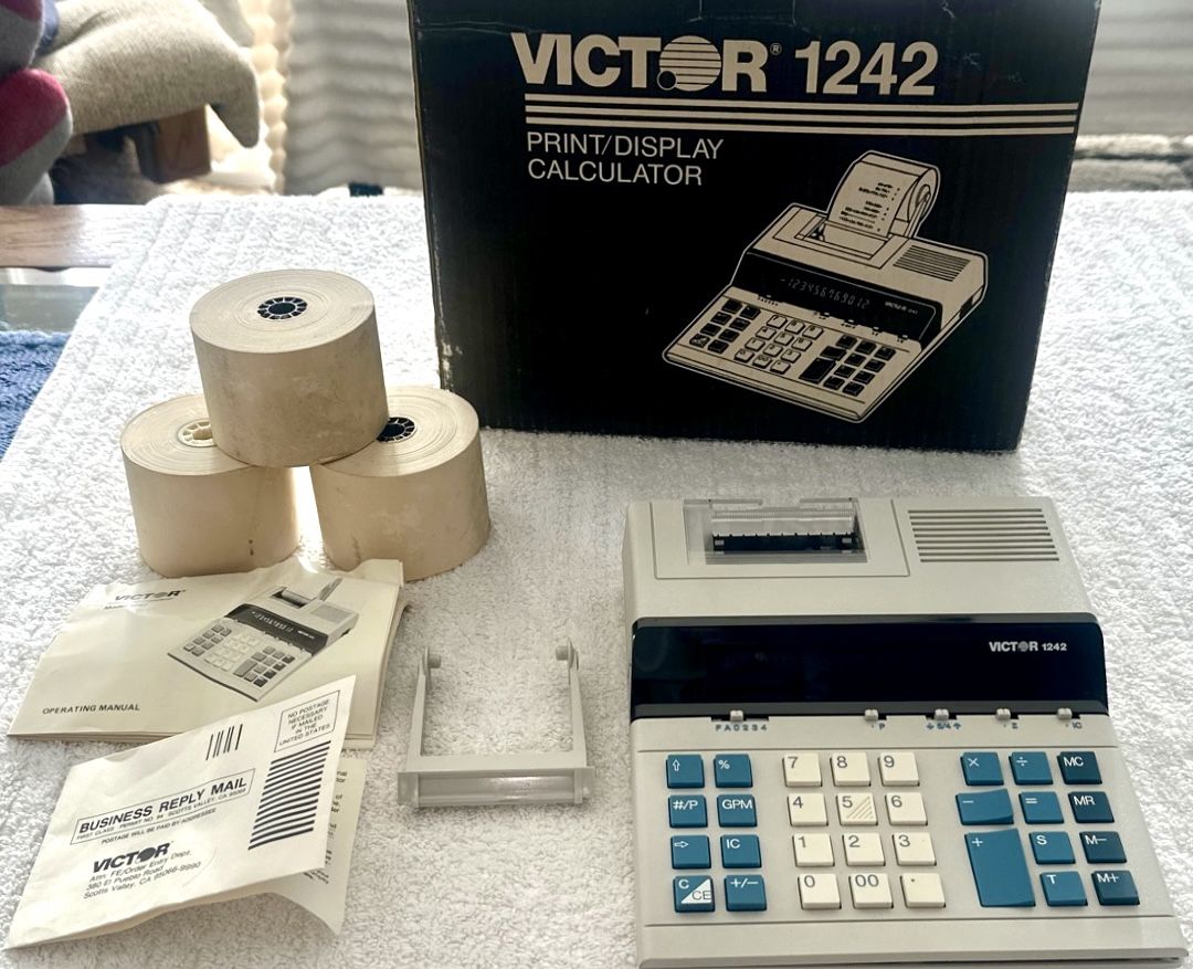 Victor 1242 Print Display Calculator - 1985 Vintage