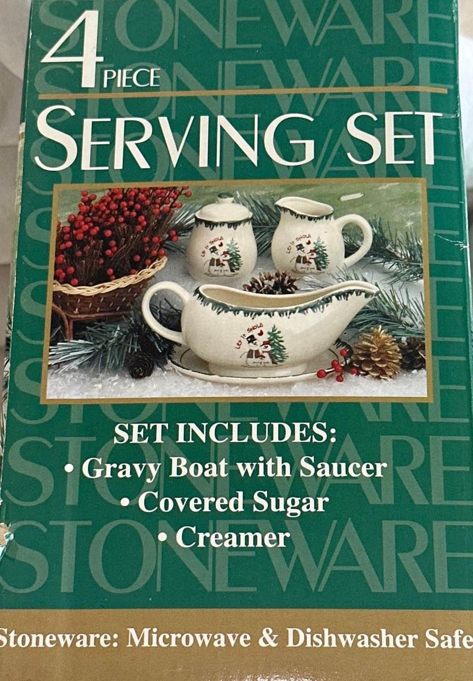 Stoneware Serving Set - 4 Piece Christmas Edition - photo 3