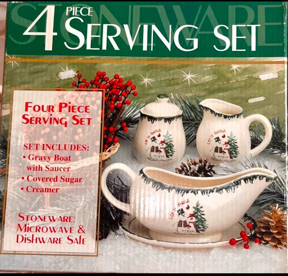 Stoneware Serving Set - 4 Piece Christmas Edition - photo 4