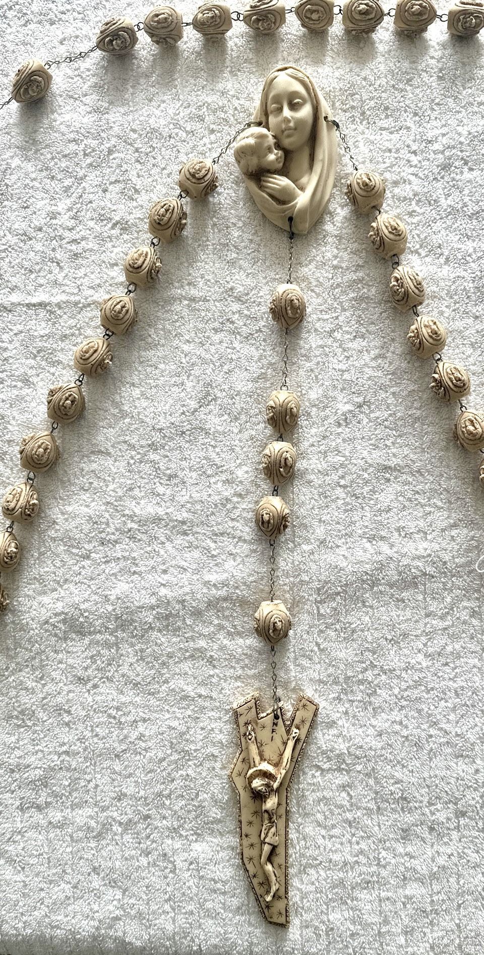 Vintage Virgin Mary & Jesus Wall Rosary - Made in Italy - photo 2