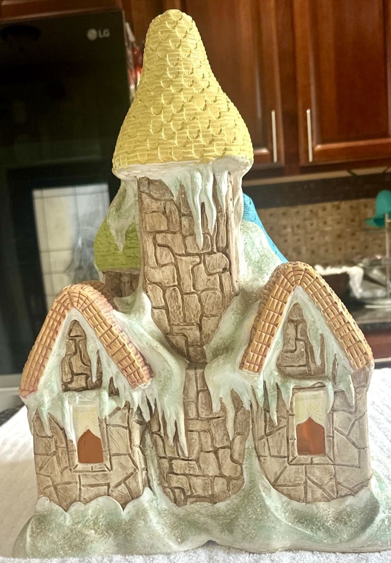 Vintage 1981 Large Santa's Palace Collectible #2589 - photo 3