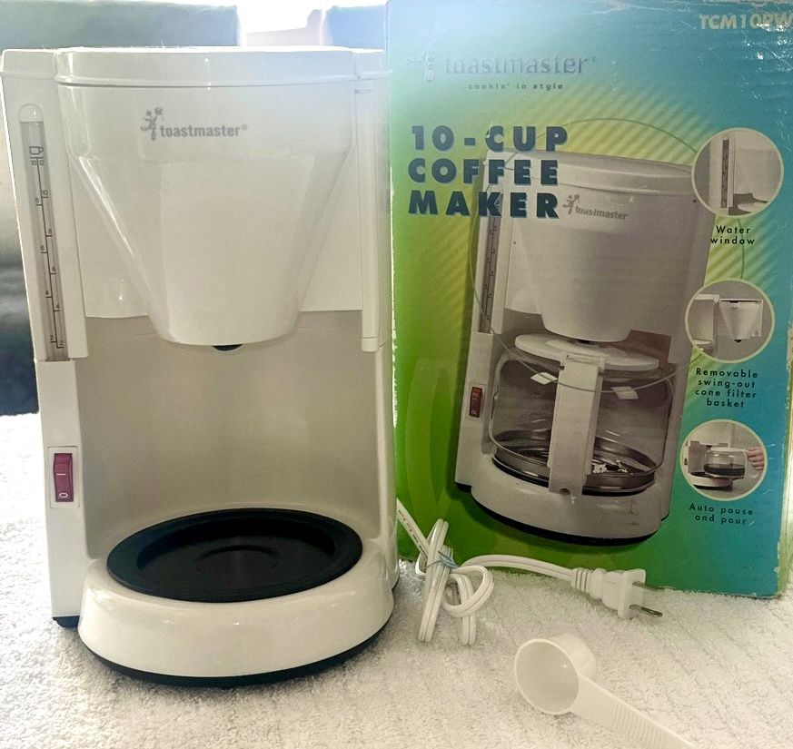 Toastmaster 10 Cup Coffee Maker - White, New in Box (No Carafe)