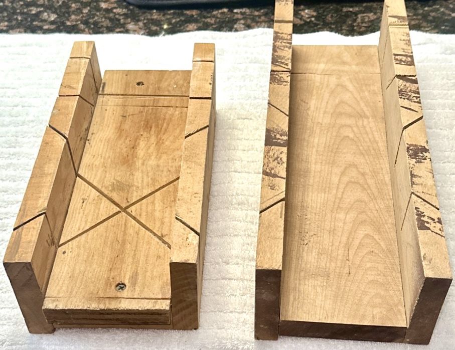 Hemp Wooden Mitre Boxes - Set of 2 - Vintage Hardwood - photo 3