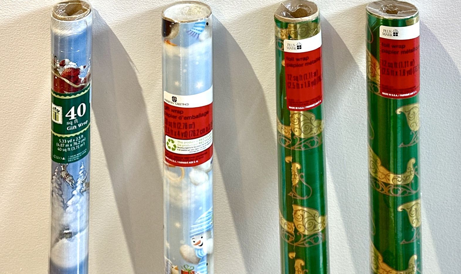 Holiday Christmas Wrapping Paper Lot - 4 Rolls, 94 Sq Ft - photo 2