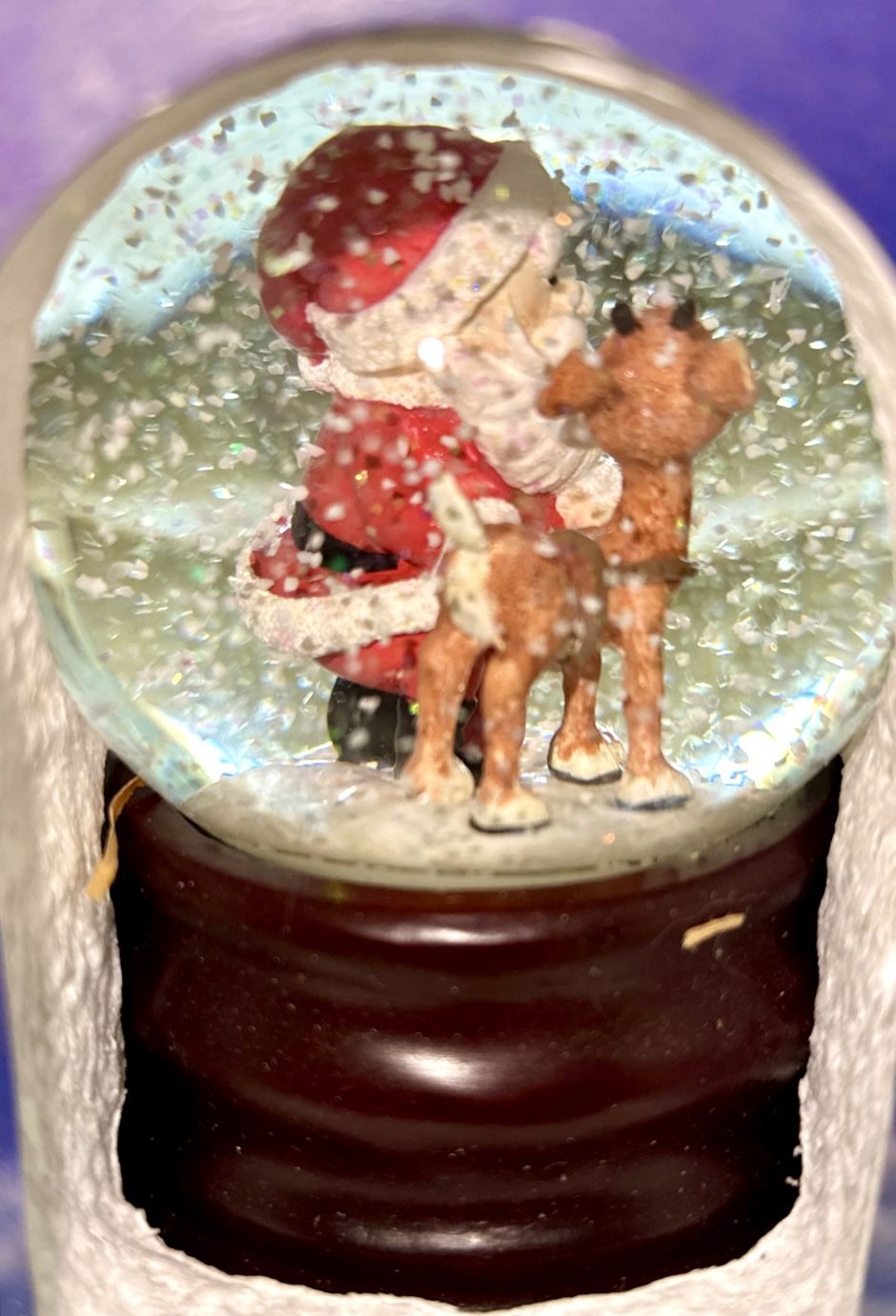 Rudolph The Red Nosed Reindeer Island Misfit Toys Musical Snow G - photo 3