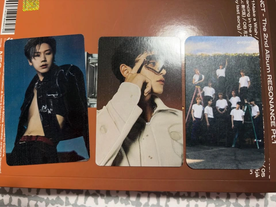 NCT Official lightstick V1 with Lucas pc - photo 4