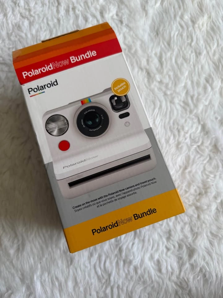 Polaroid Camera with Lot of Accessories - photo 3