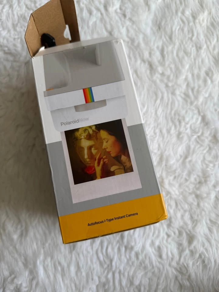 Polaroid Camera with Lot of Accessories - photo 4