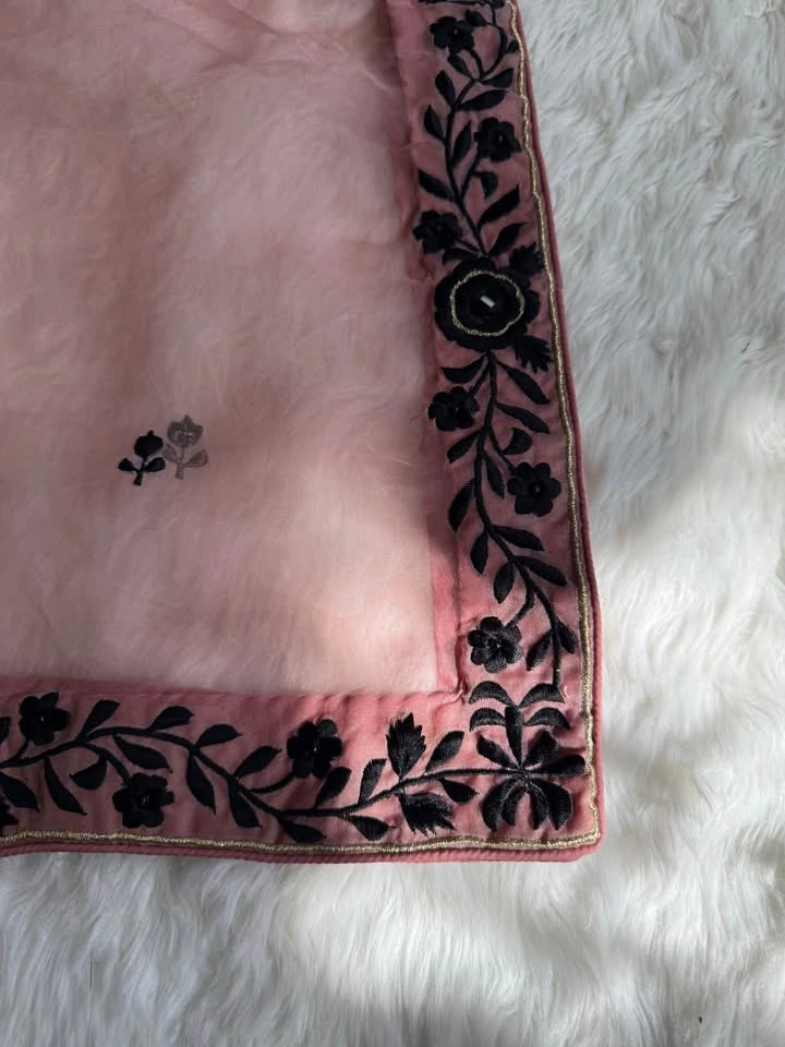 Brand new pink 3 piece Indian suit - photo 2