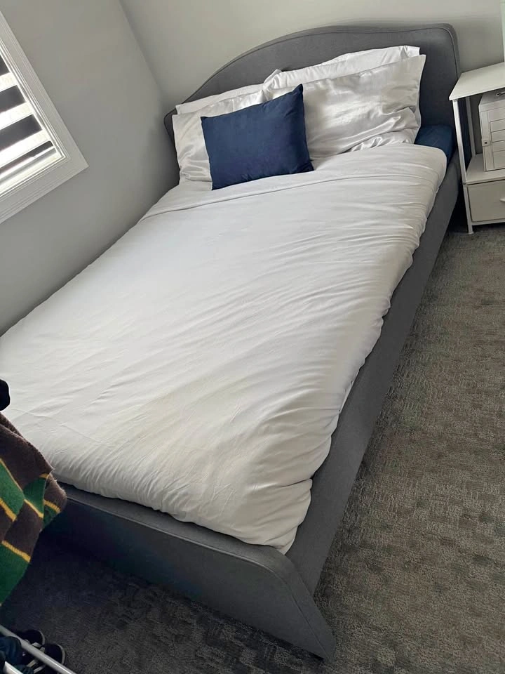 RAMNEFJALL Upholstered Bed Frame (Queen)