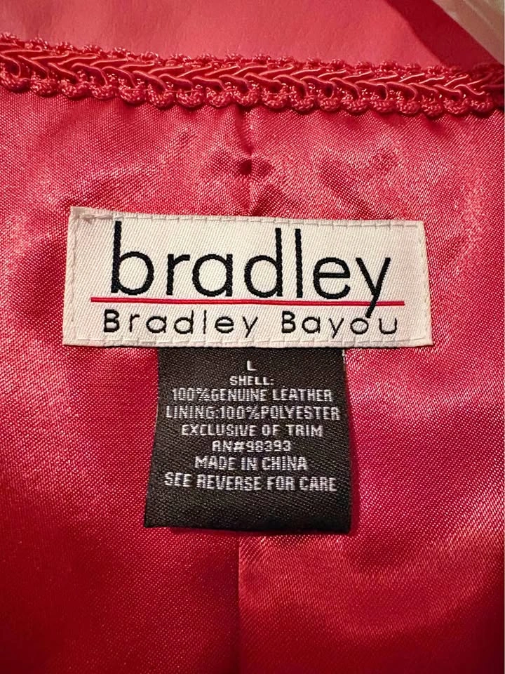 Gorgeous Women’s Leather jacket
