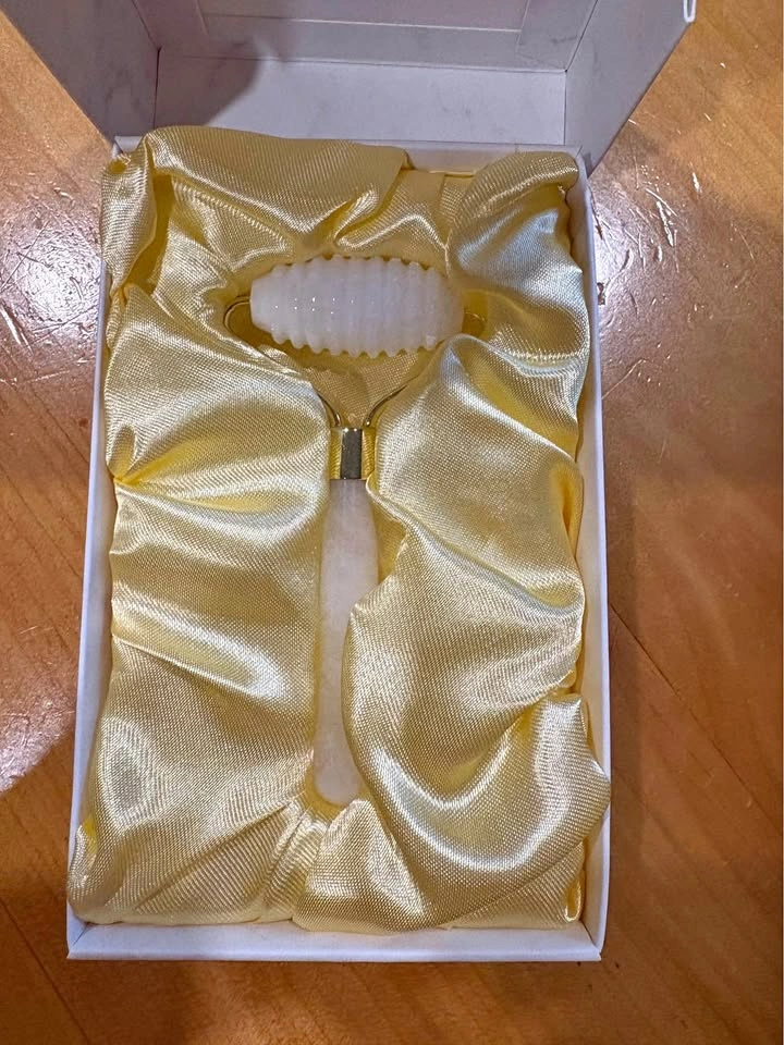 Brand new white jade face massager