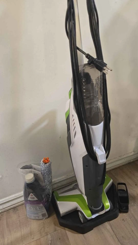 Bissell CrossWave All-in-One Vacuum & Floor Washer - photo 2