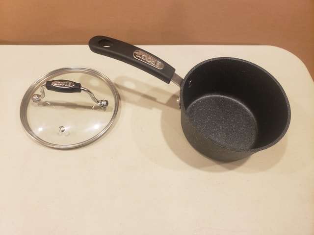 Starfrit The Rock 1.5Qt Sauce Pot with Lid - Black - $15