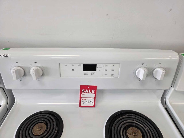 Whirlpool 30" Electric Coil Range White – $285 - photo 2