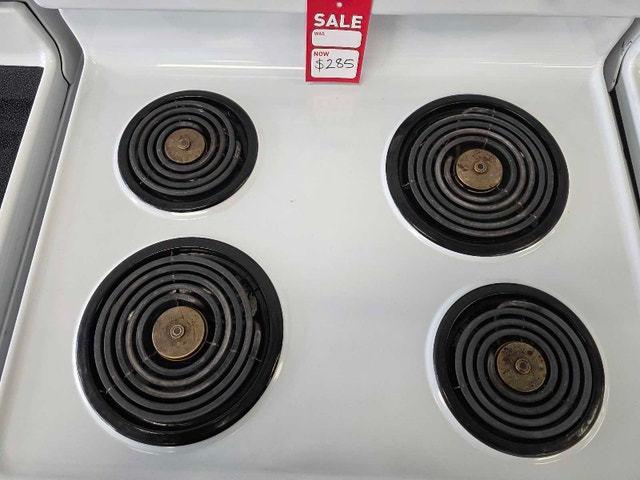 Whirlpool 30" Electric Coil Range White – $285 - photo 3