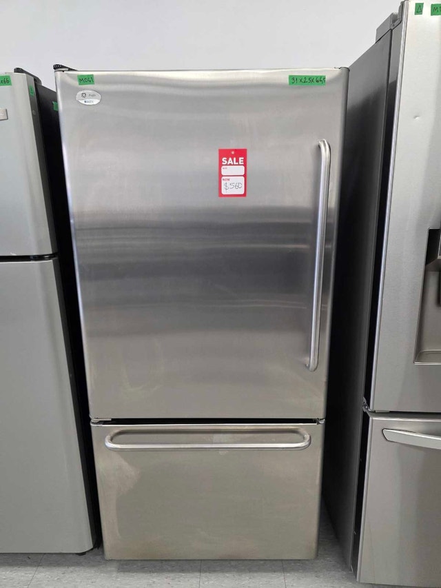 GE Profile 31" Bottom Freezer Fridge SS – $560