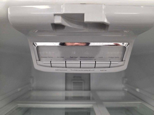 Whirlpool 30" French Door Fridge 20 cu ft – $795 - photo 5