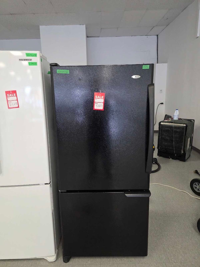 Amana 18.5 cu ft Bottom Freezer Fridge | Delivery Available