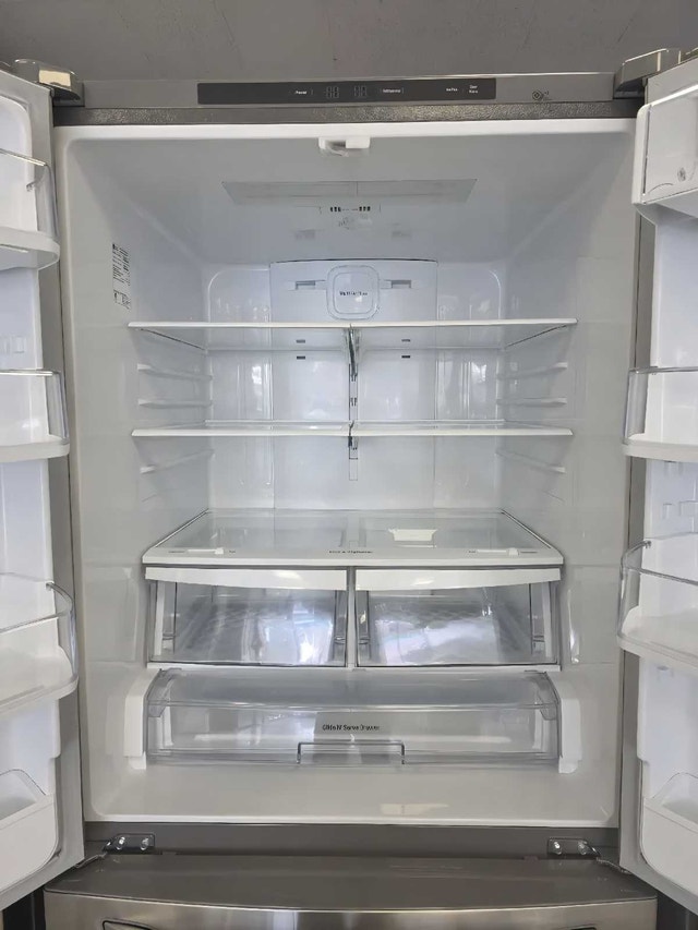 LG French Door Refrigerator LFC24786ST - photo 2