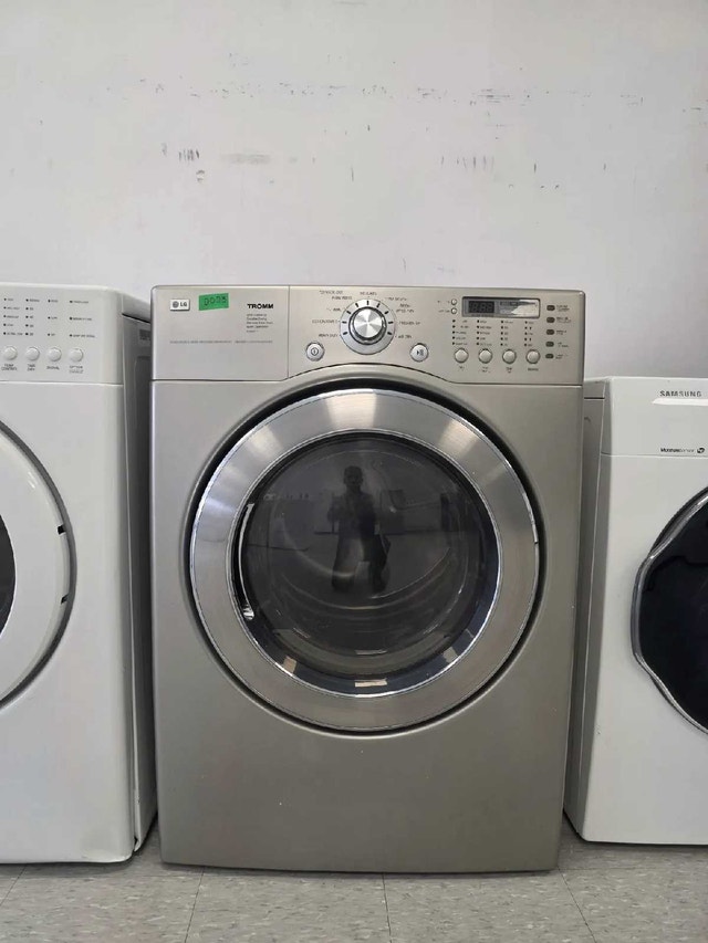 LG Dryer – Clean – 3 Month Warranty – Great Deal!
