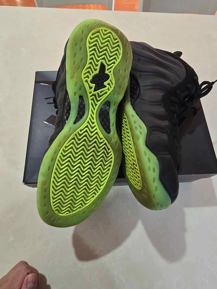 Foamposite Volt - Size 10 - photo 2