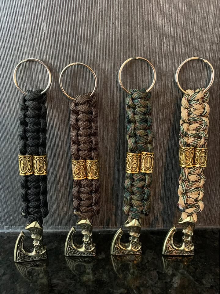 Viking & Spartan keychains - photo 2