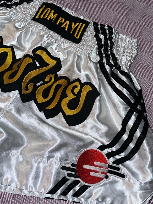 Lom Payu Kickboxing Shorts White & Black - photo 4