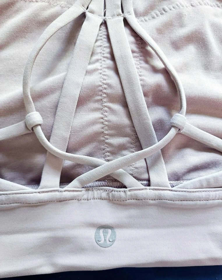 Lululemon x SoulCycle Ride & Reflect Bra - Size 8 - Lilac