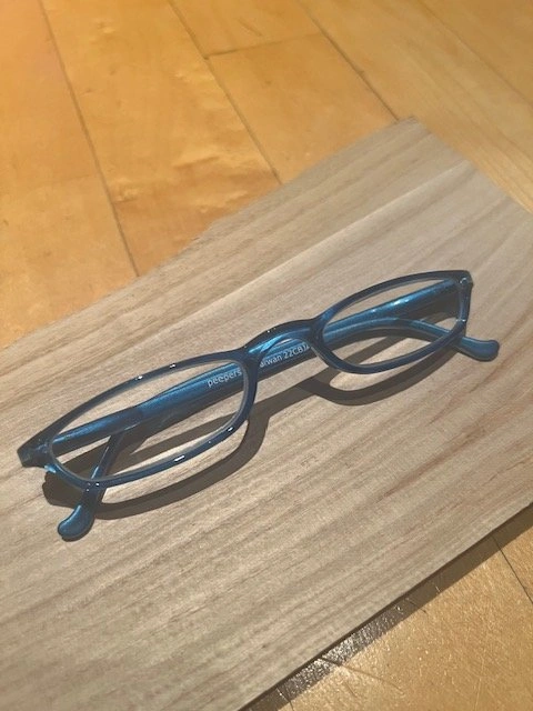 Peepers Glasses - New, +2.5 Magnification (2 Pairs) - photo 4