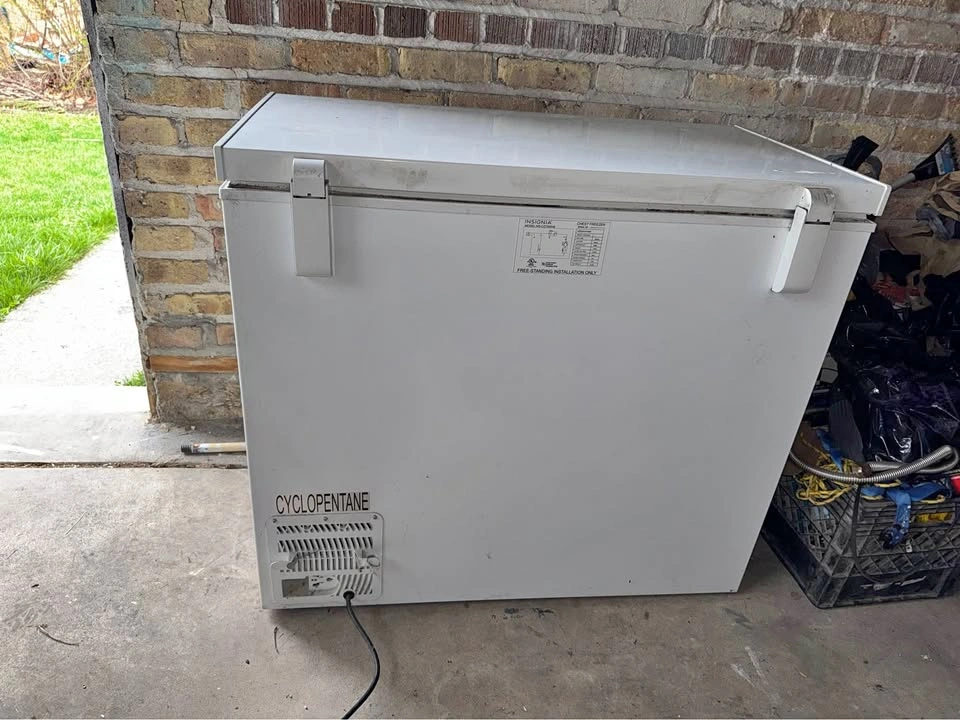 Insignia Chest Freezer 7cu