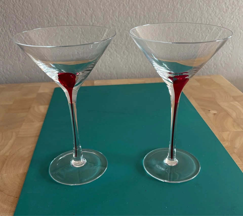 Martini Glasses Shaker Cocktails Starter Kit - photo 2