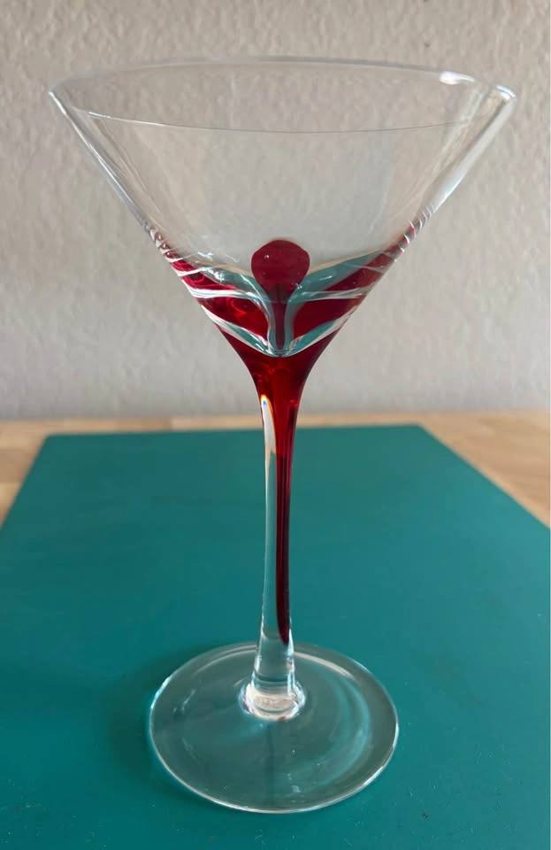 Martini Glasses Shaker Cocktails Starter Kit - photo 3