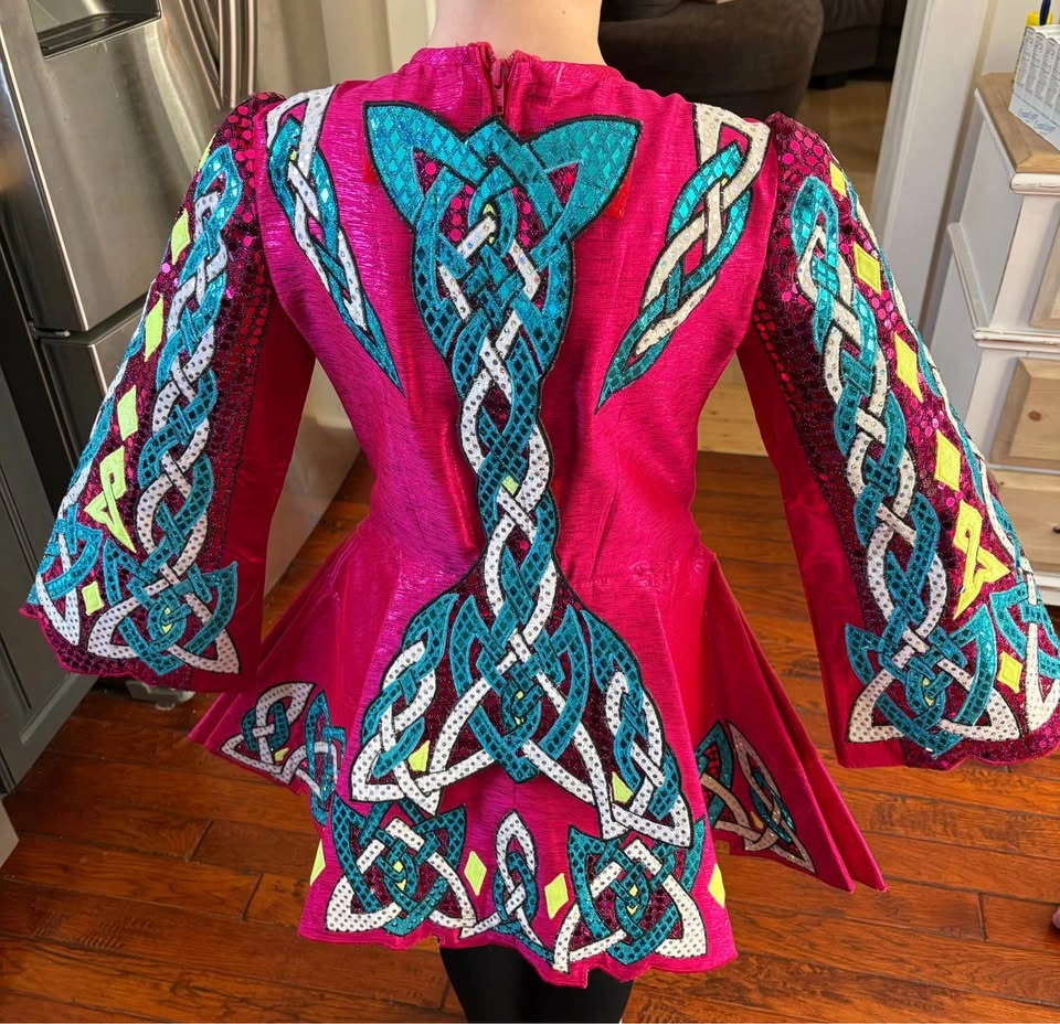 🍀 Irish Dance Solo Dress – Vibrant Celtic Knot Design - photo 5
