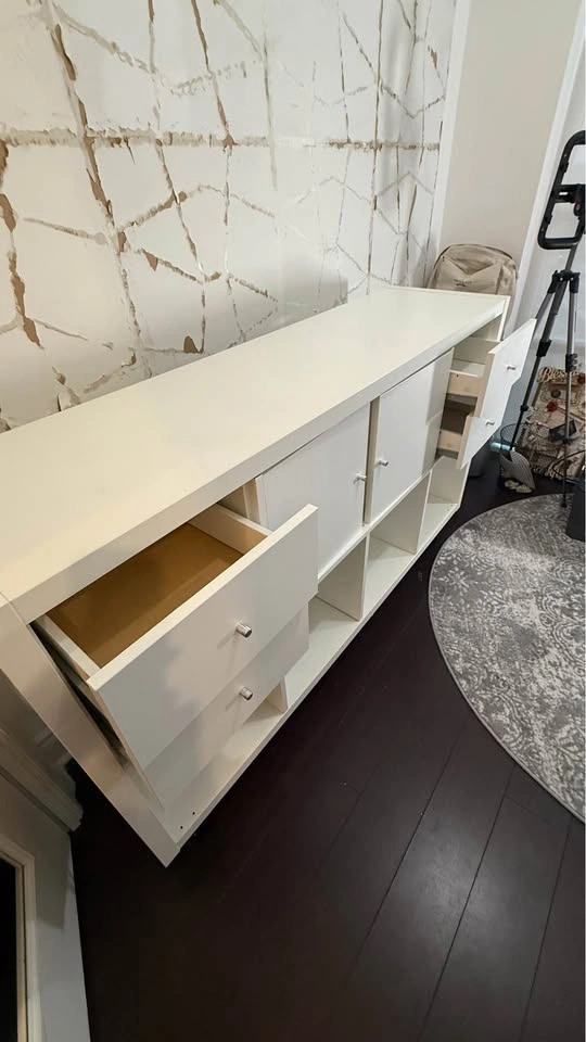 ** READ THE AD PLS ** IKEA Kallax 8-Cube Shelving Unit with draw - photo 4