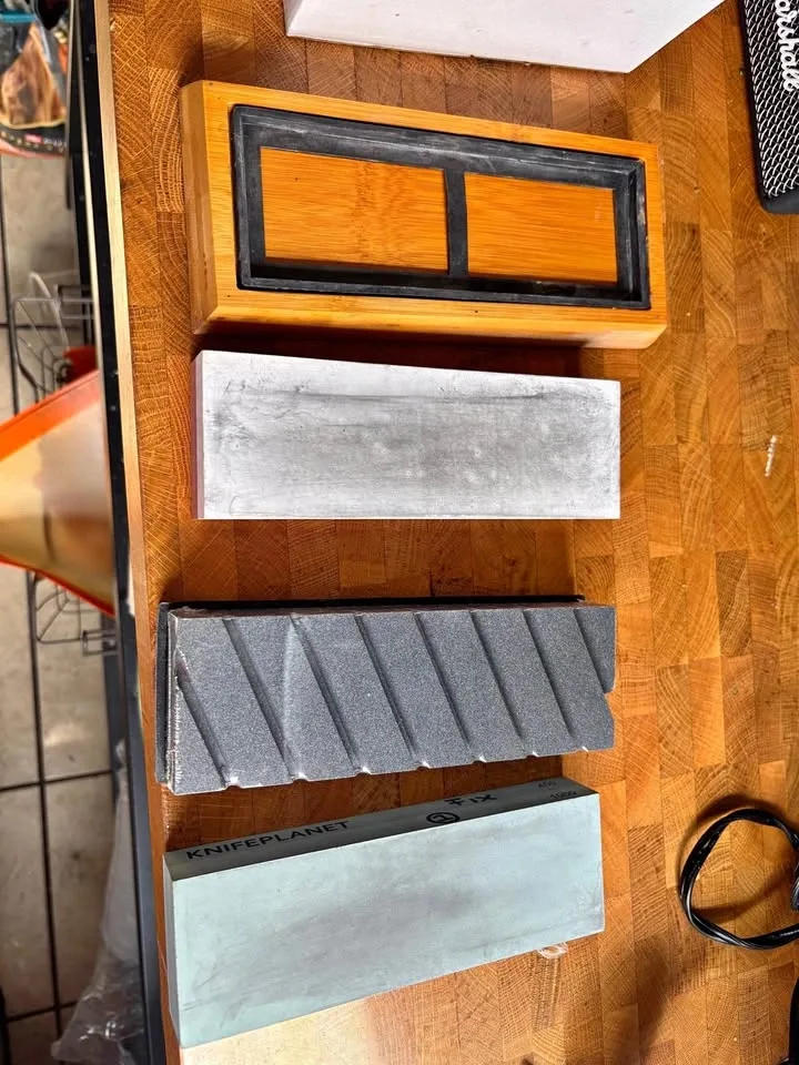 Knife sharpening stone