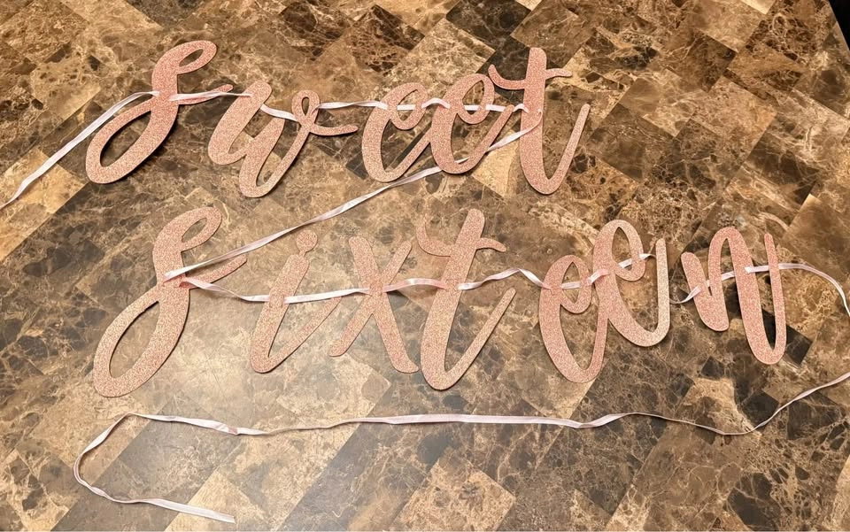 Sweet 16 Birthday Decoration Set - photo 3